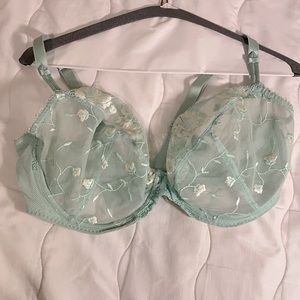 Lace Non-padded bra 36G/DDDD